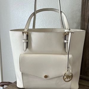 Michael Kors hand bag